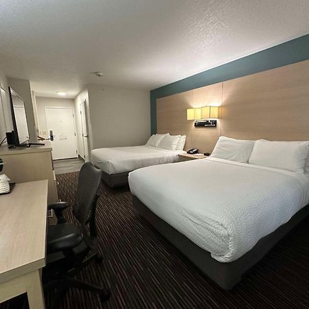 Best Western Watertown Exteriér fotografie