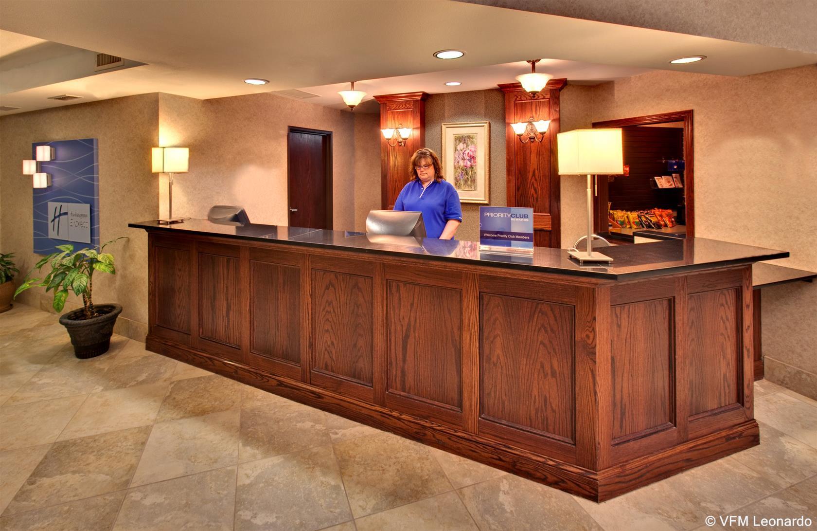 Best Western Watertown Exteriér fotografie