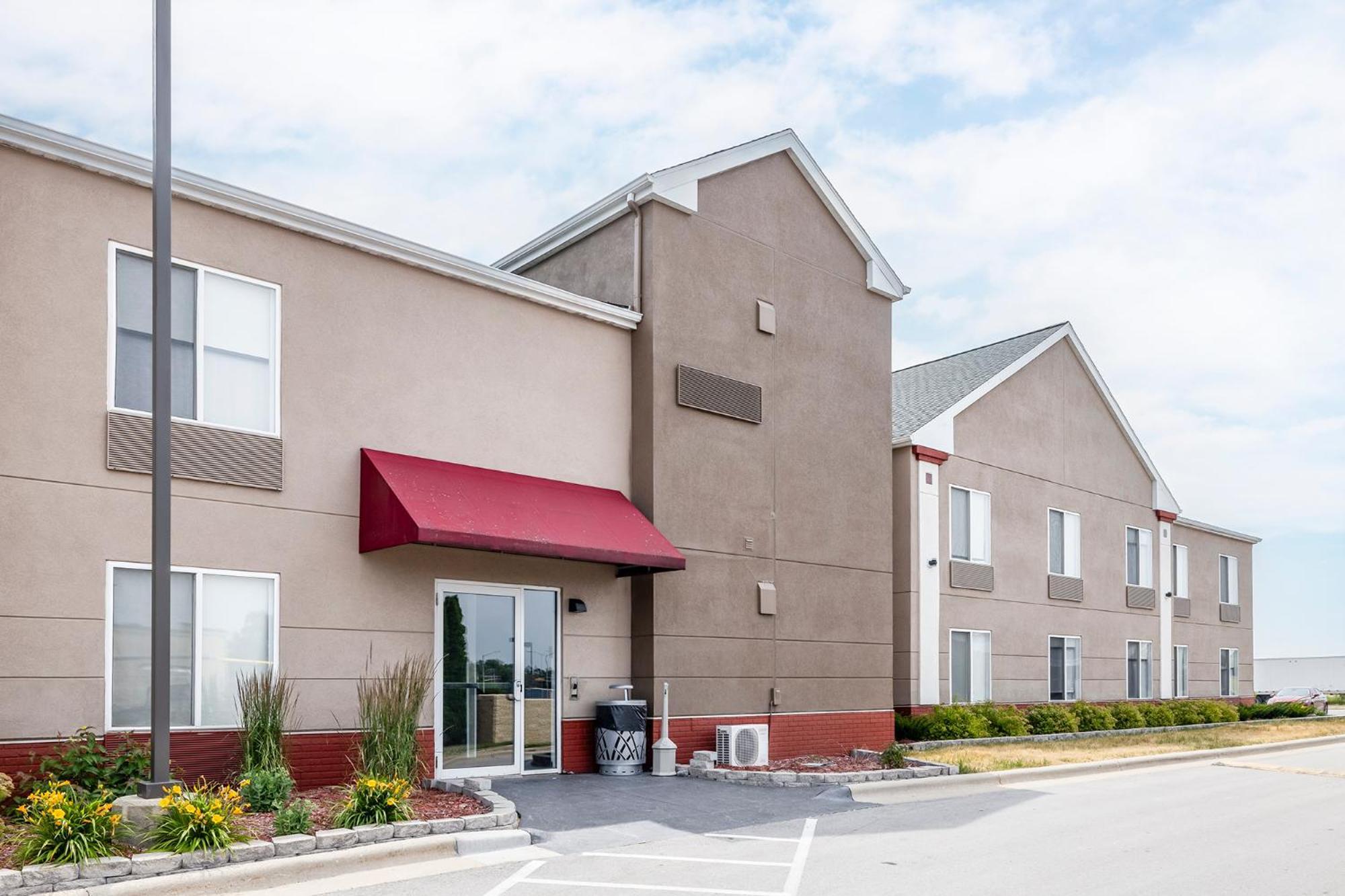 Best Western Watertown Exteriér fotografie