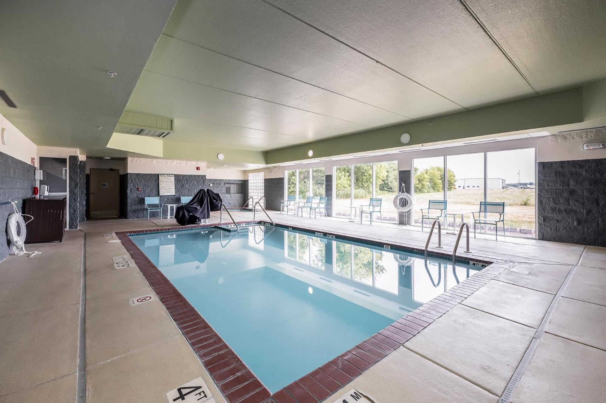 Best Western Watertown Exteriér fotografie