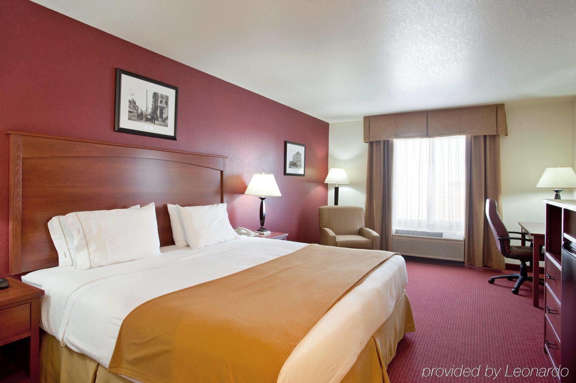 Best Western Watertown Pokoj fotografie